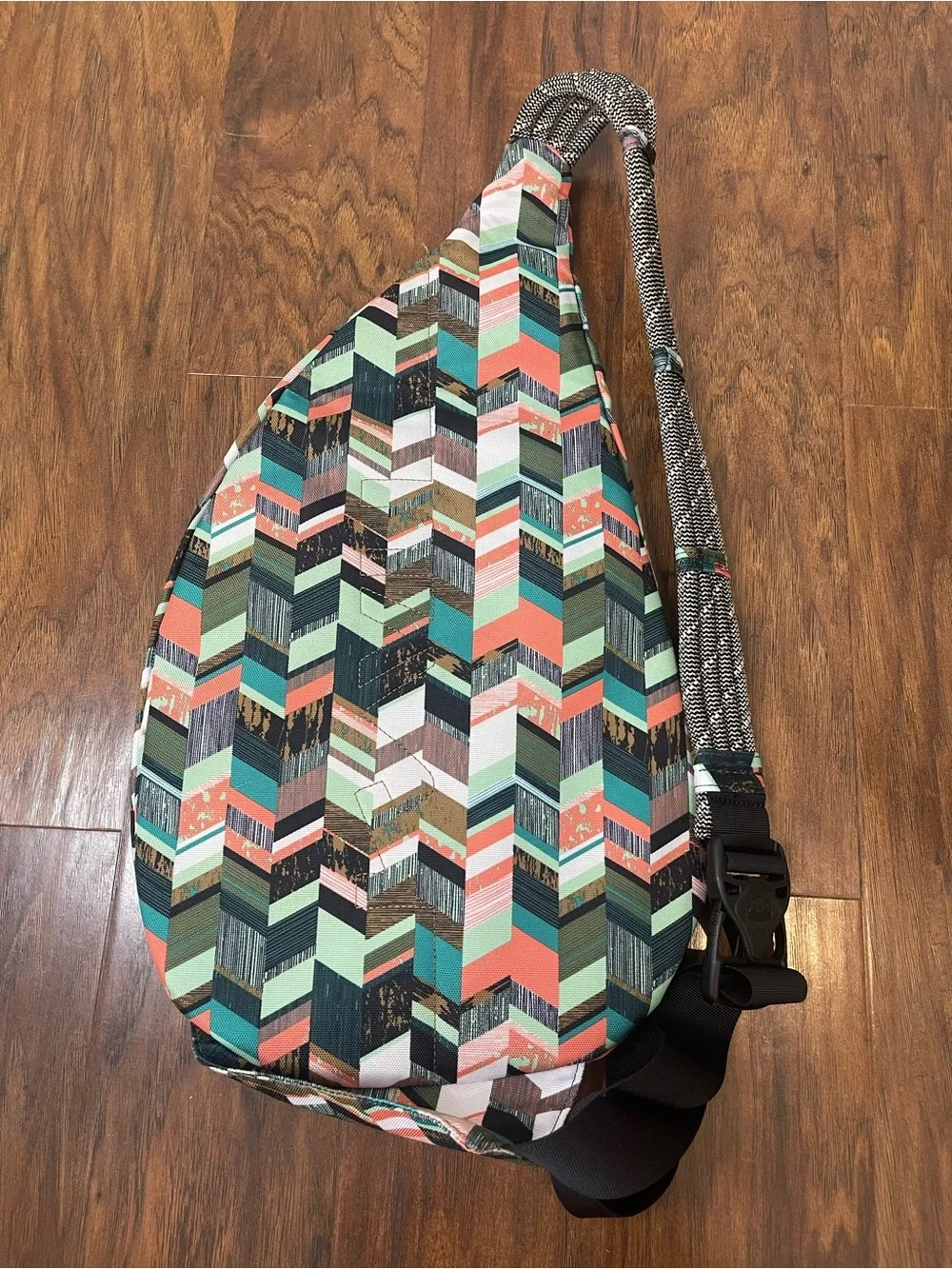 KAVU Original Rope Sling Bag Coastal Blocks Geometric Print Crossbody Backpack
